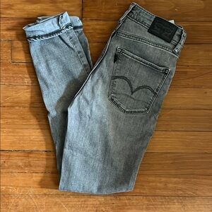 Levi’s Women’s Gray Jeans